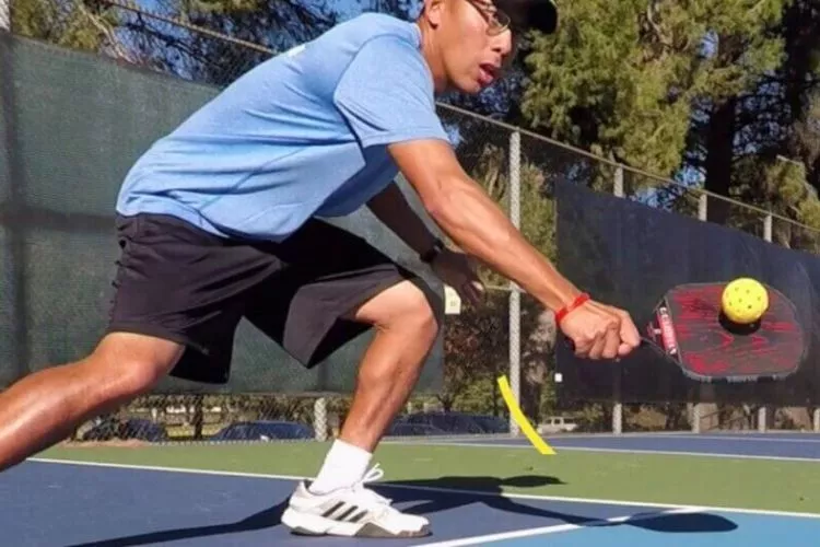 How to Master the Dink Shot in Pickleball