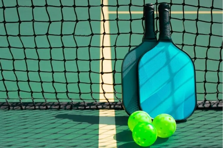 How to beat a poacher in pickleball? Comprehensive Guide