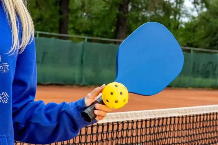 Improving Your Pickleball Spike- A Simple Guide