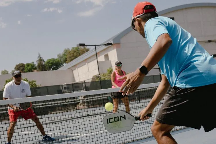Tips for Playing Pickleball on a Driveway